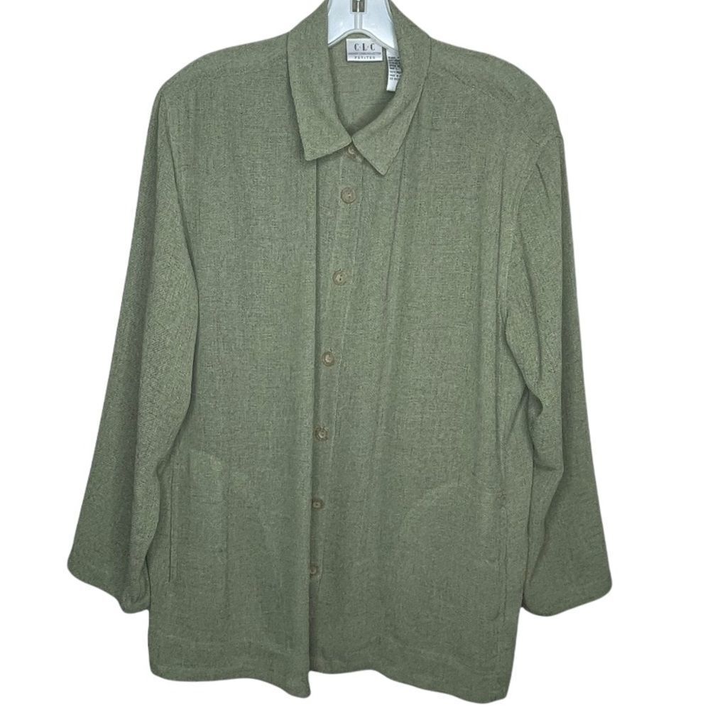 Cricket Lane Petites Top With Pockets